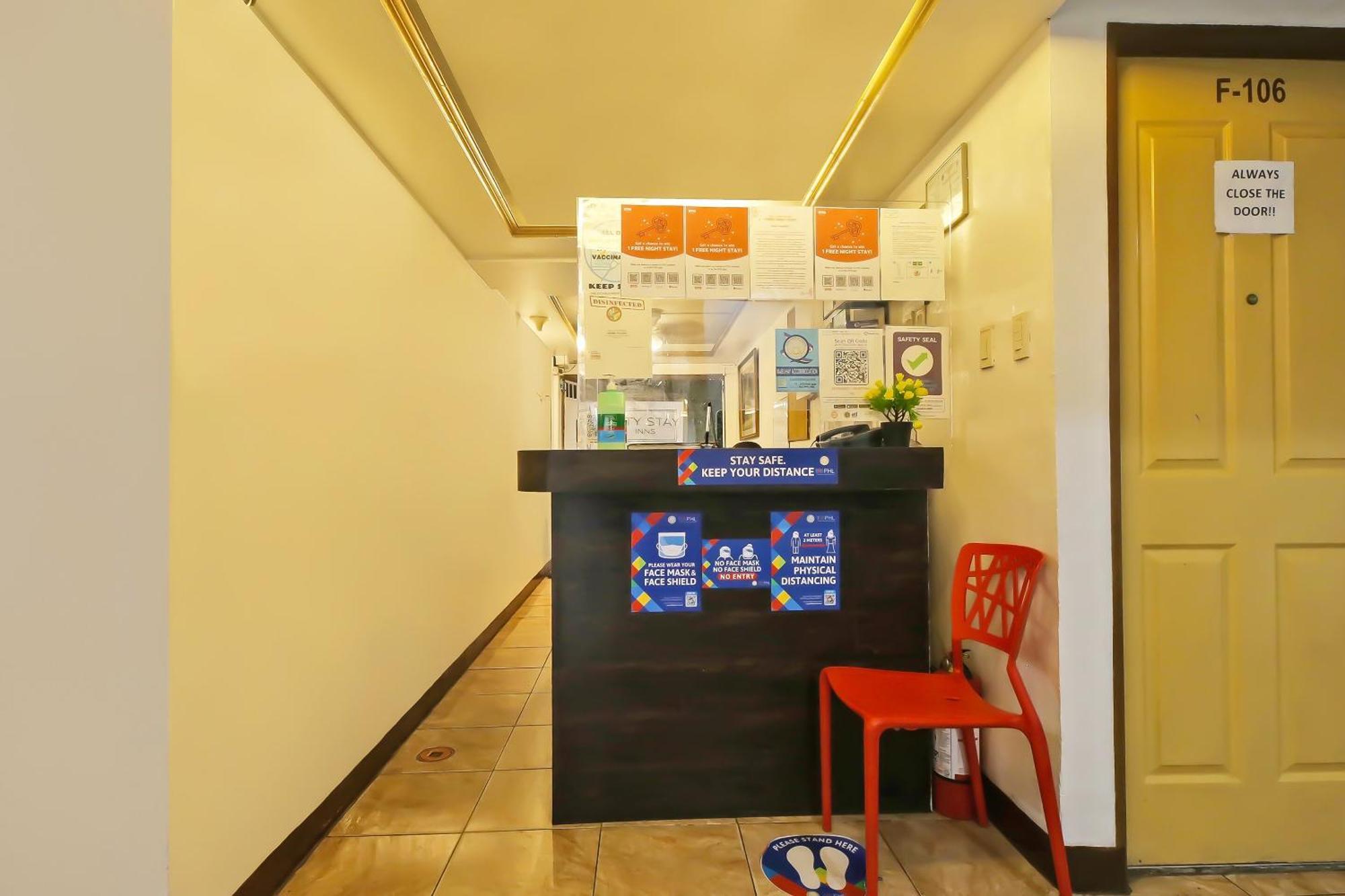 Oyo 882 City Stay Inns Makati City Hall Mandaluyong Exterior photo