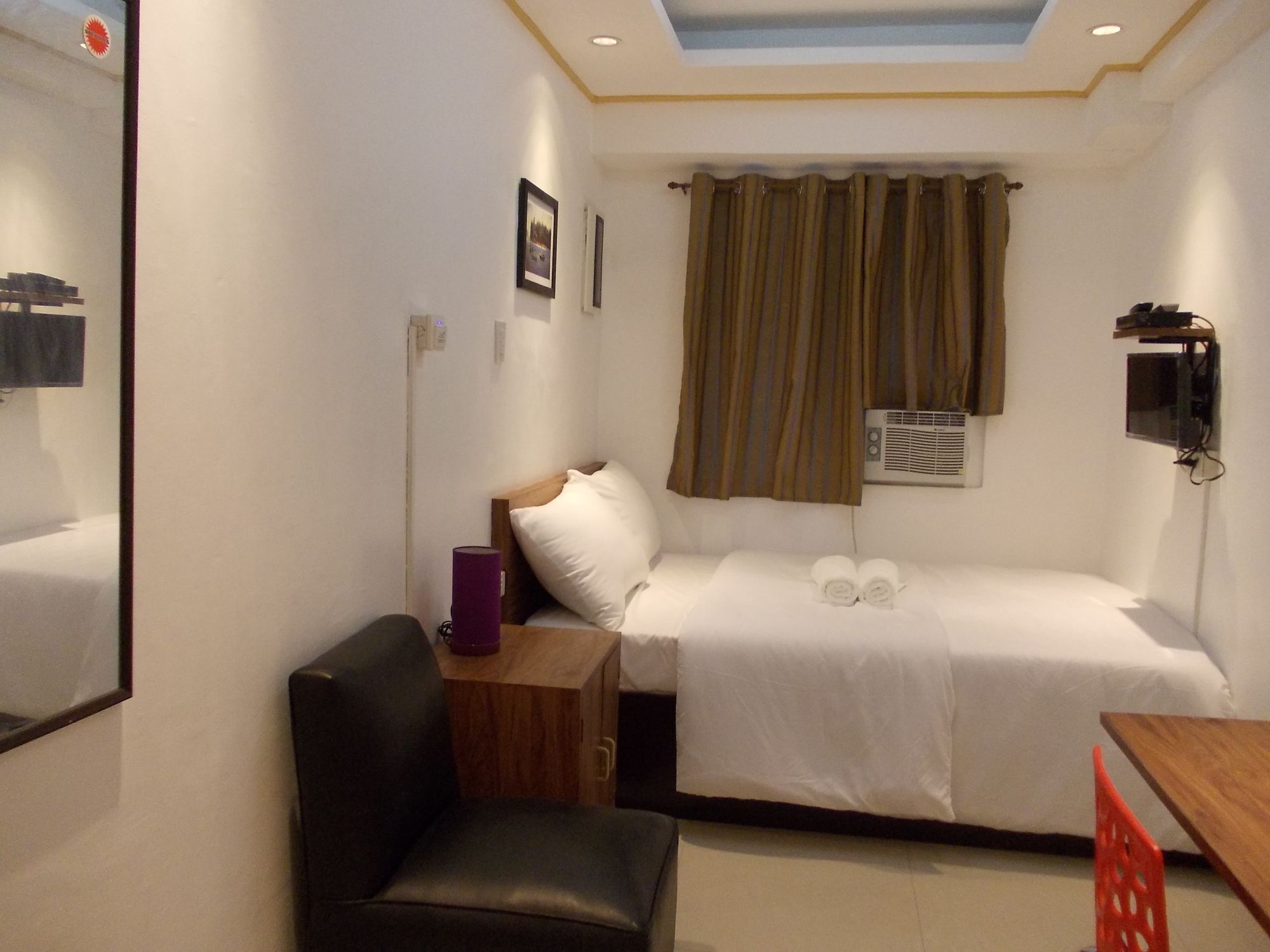 Oyo 882 City Stay Inns Makati City Hall Mandaluyong Exterior photo